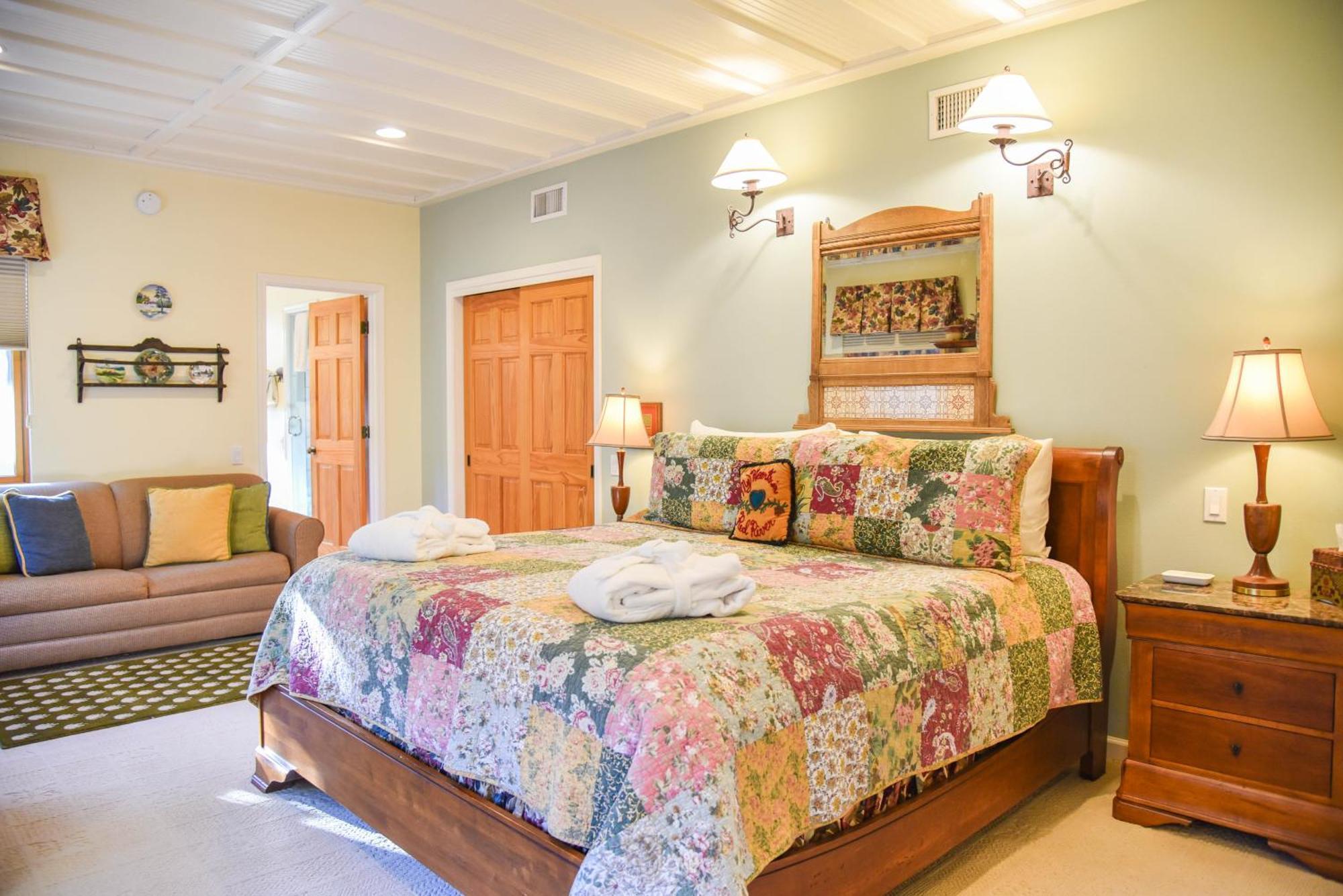 River Lyric Lodge - Formerly Double Dog Red River Εξωτερικό φωτογραφία