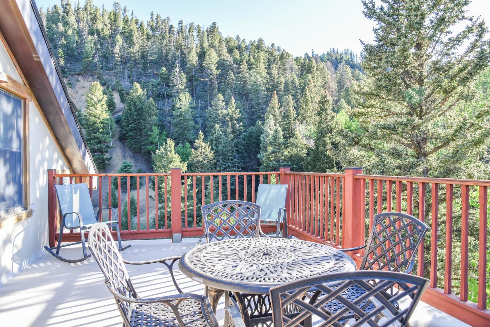 River Lyric Lodge - Formerly Double Dog Red River Εξωτερικό φωτογραφία