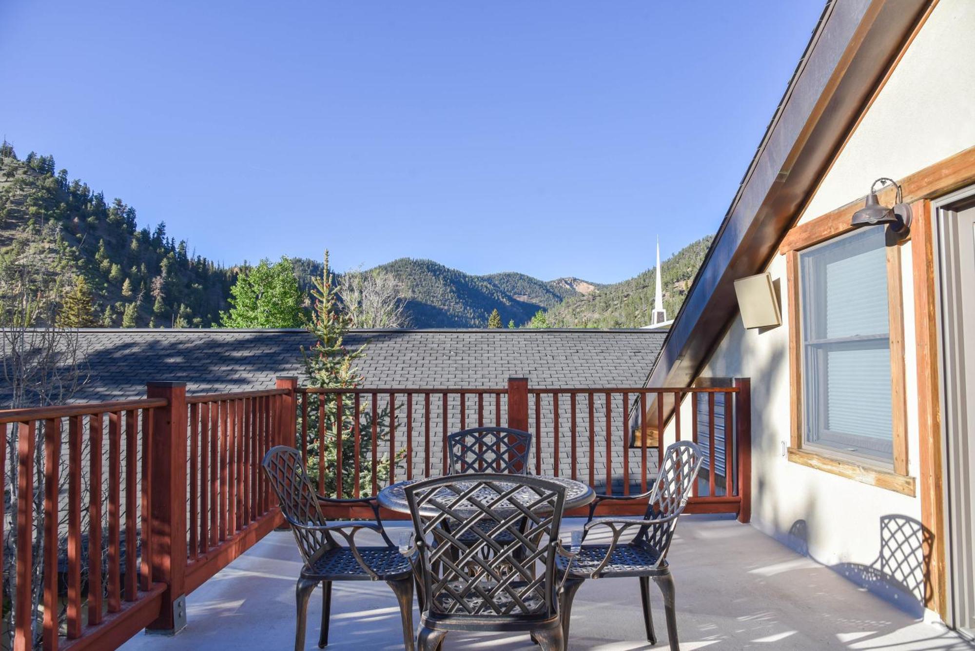 River Lyric Lodge - Formerly Double Dog Red River Εξωτερικό φωτογραφία